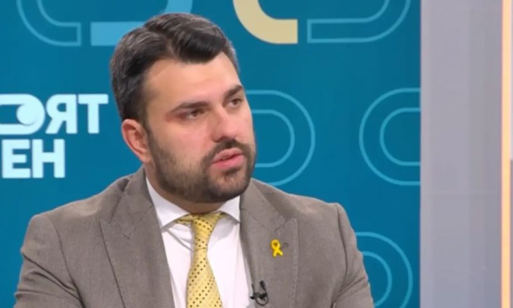 Георг Георгиев: Не може да се залагат капани като &quot;равноотдалечени&quot; премиери. Тази формула не може да проработи