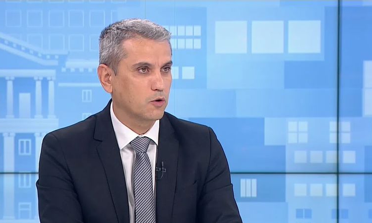 Хакери превземат профили, как да се предпазим?