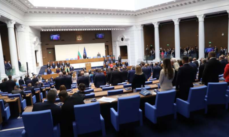 Асен Василев: Опитността на Борисов ни държа 15 години извън Шенген