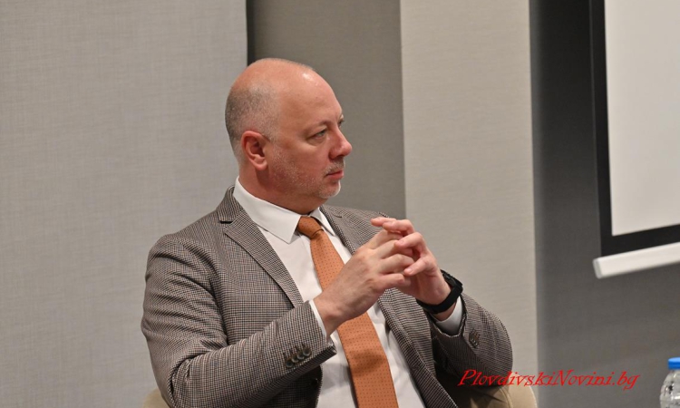 Желязков: Подложени сме на най-силното хибридно въздействие