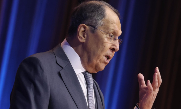 Лавров: Русия не търси прекратяване на огъня, а дългосрочно решение