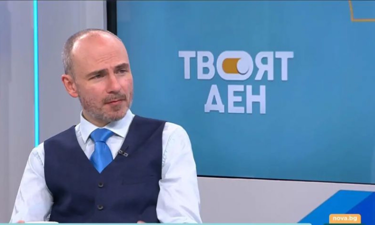 Петър Чолаков: Звездата на Пеевски се роди още през 2013 година