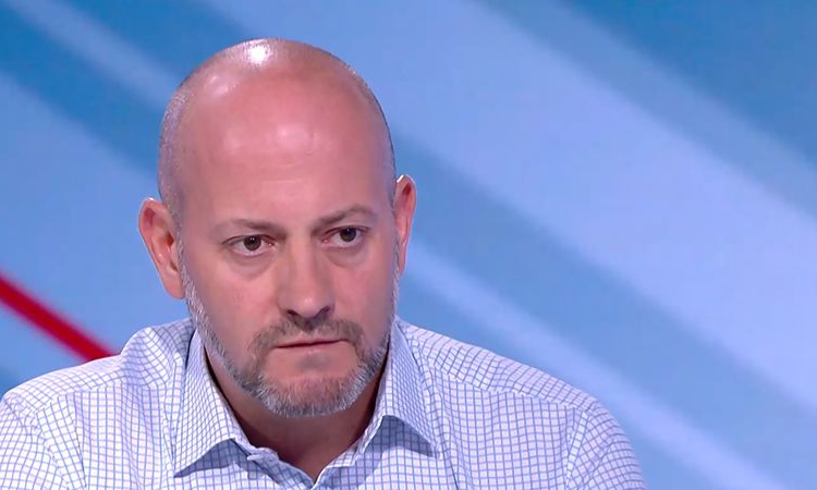 Синът на Радан Кънев е задържан с марихуана