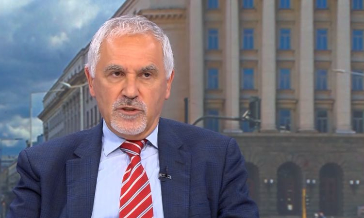 Любомир Кючуков: Има реален шанс за спиране на войната в Украйна, но с неясноти относно мира