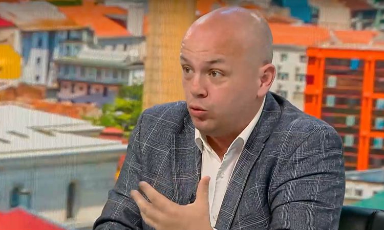 Александър Симов: Повишаването на цените може да разтърси кабинета