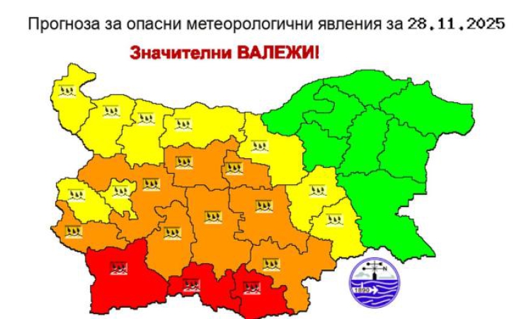 Порои връхлитат България