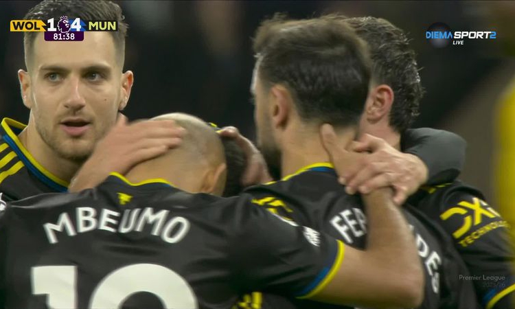 Манчестър Юнайтед не се затрудни срещу Уулвърхямптън