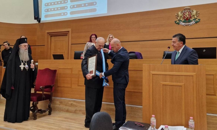 Връчиха „Почетен гражданин на град Пловдив” на инж. Тодор Петков