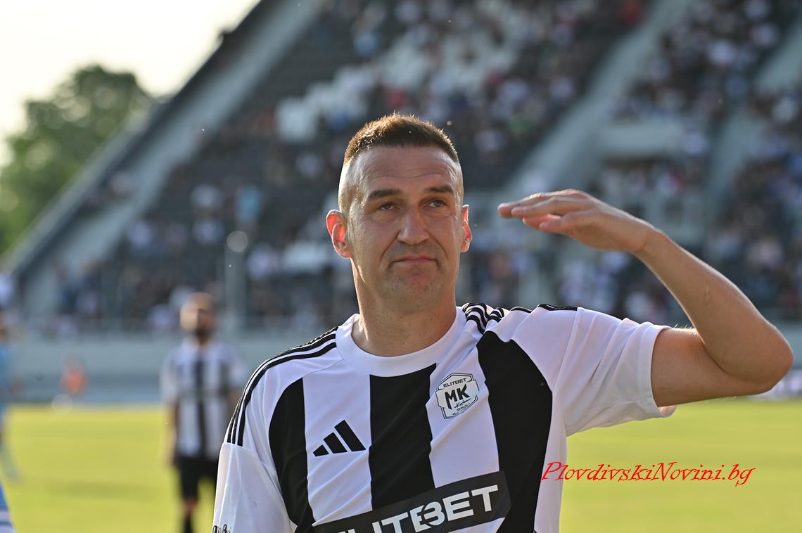 Камбуров: Шест плюс за играчите на Локо Пловдив