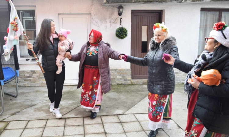 Отбелязваме Бабинден