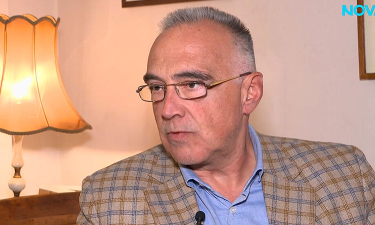 Антон Кутев: Безспорно Радев ще участва в изборите под някаква форма