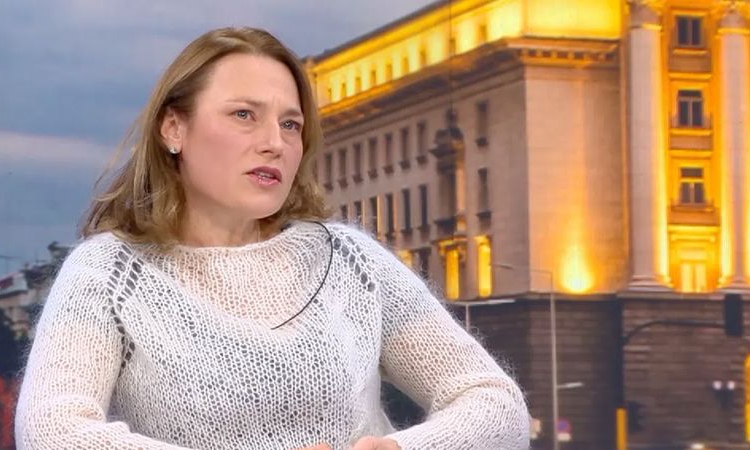 Ива Митева: Външният министър допусна грешка, като подписа документа за членството ни в Съвета за мир