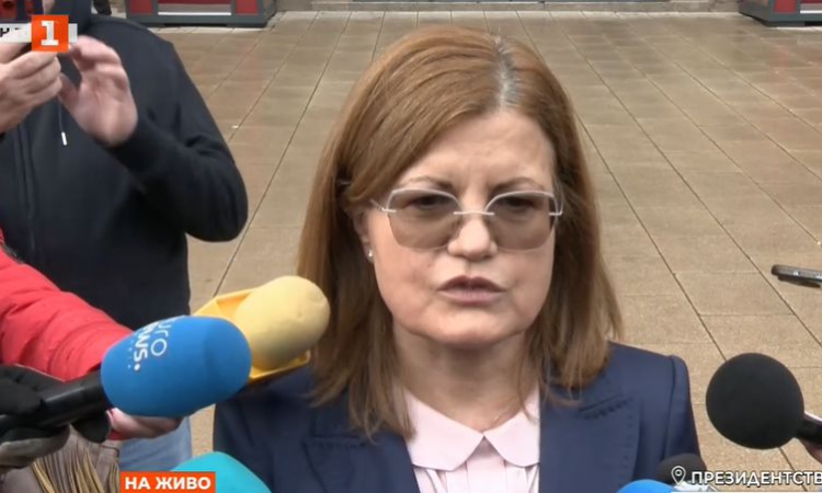 И зам.-председателят на Сметната палата Маргарита Николова се съгласи да стане служебен премиер