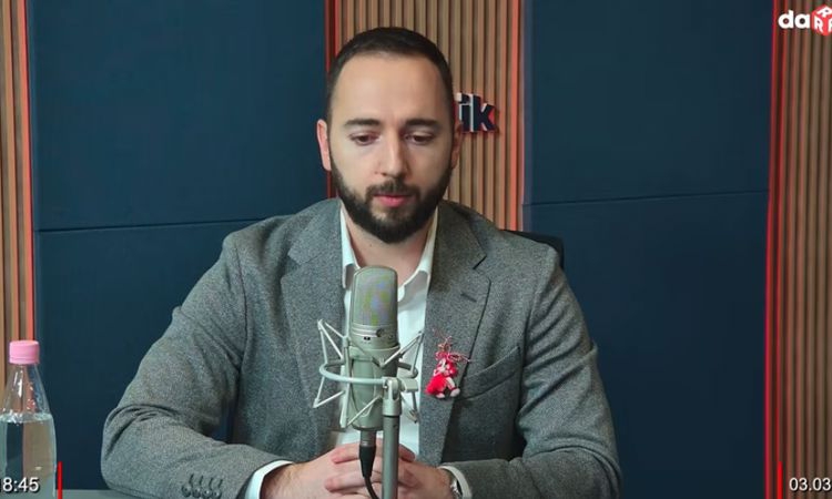 „Няма държава на Балканите, освен Албания, която да е извоювала свободата си без руска намеса“