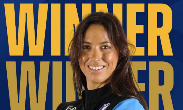 Елена Куртони триумфира в супергигантския слалом във Вал ди Фаса