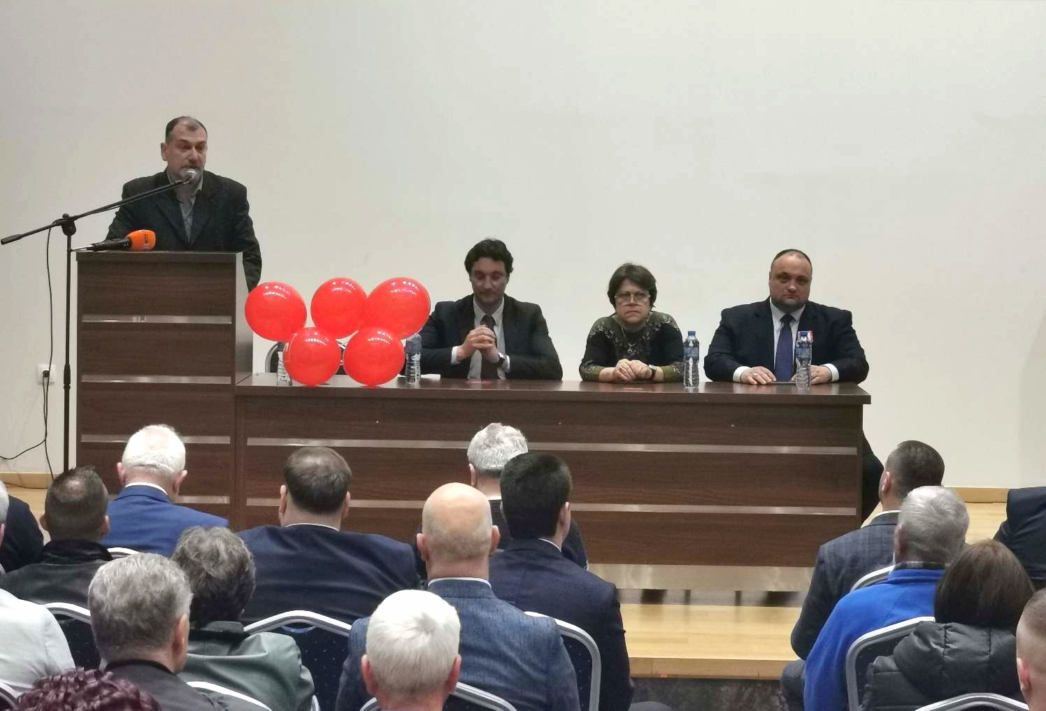 Крум Зарков в Пловдив: Веднага Бюджет! Кметовете да не се кланят пред поредния министър