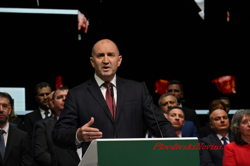 Радев: Сглобкаджиите от ПП се готвят да похитят и парламентарните избори