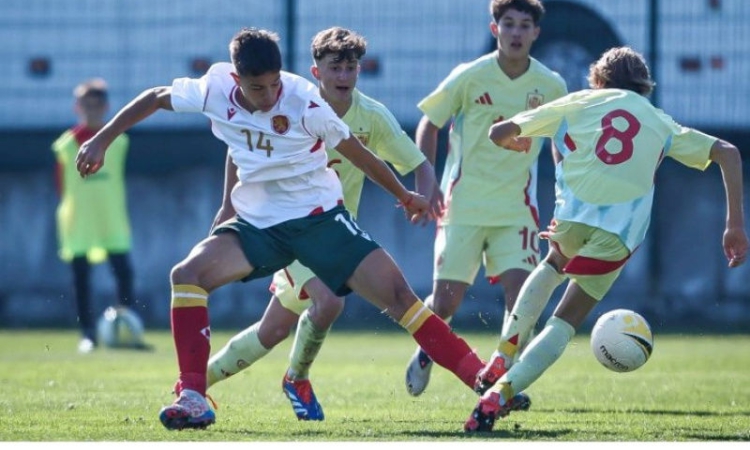Жестоко унижение за България U15: ''Лъвчетата'' паднаха с 9 гола от Испания