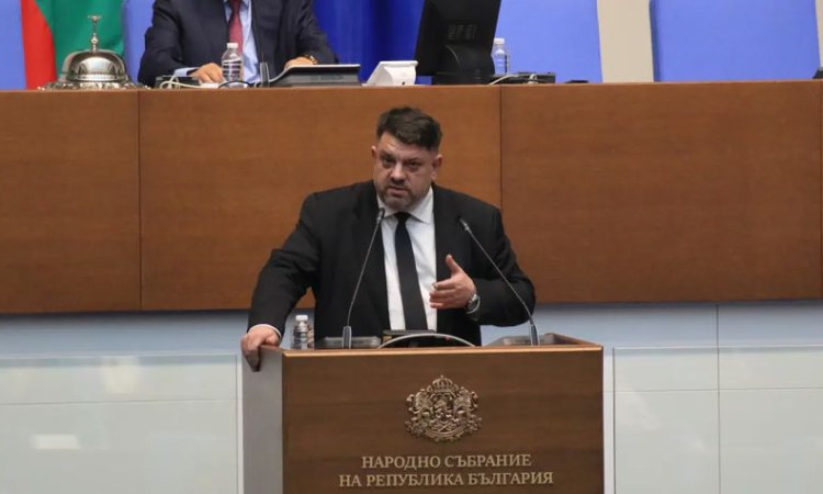 Зафиров: Да сменим кандидатите за председател на НС и до 48 часа да намерим най-добрия