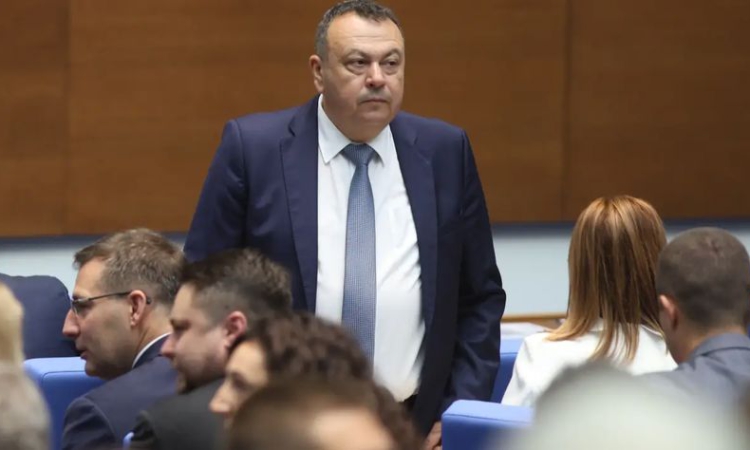 Хамид Хамид за липсата на покана за консултациите при Радев: Някой не чете Конституцията на страната