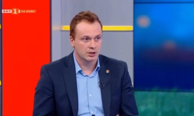 Добрин Гьонов: Като изключим София и Пловдив, местната власт издържа спорта