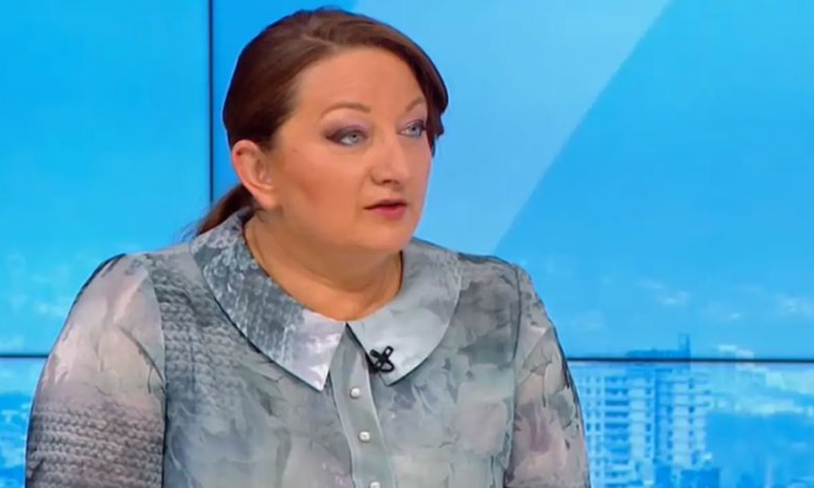 Деница Сачева: Борисов ще реши докога ще остане правителството