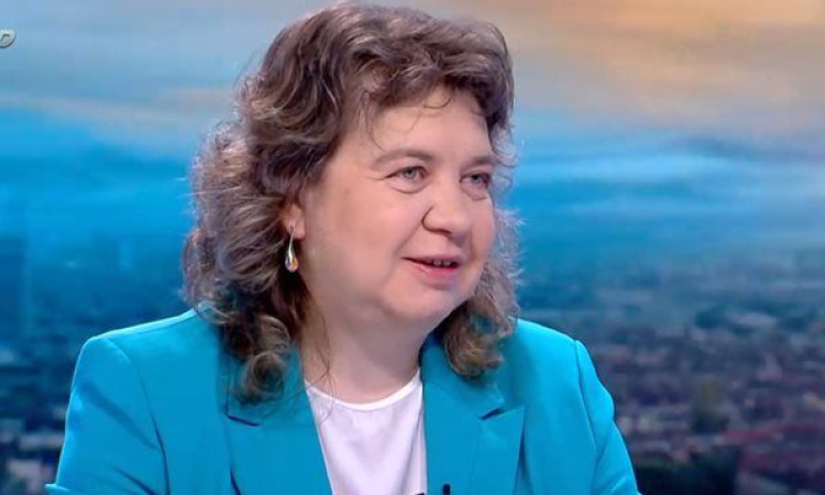 Наталия Киселова: Кабинетът ще остане на власт, докато има доверието в НС