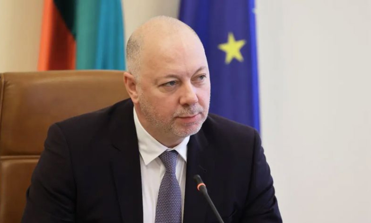 Българска делегация, водена от Росен Желязков, ще бъде на погребението на папа Франциск