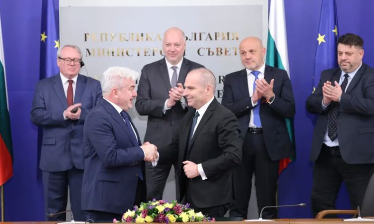 Желязков: С договора за нови 35 влака обновяваме жп транспорт и спасяваме над 360 млн. лв. по НПВУ
