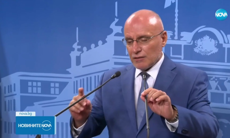 Димитър Радев: Присъединяването към еврозоната е по-неотложно от всякога
