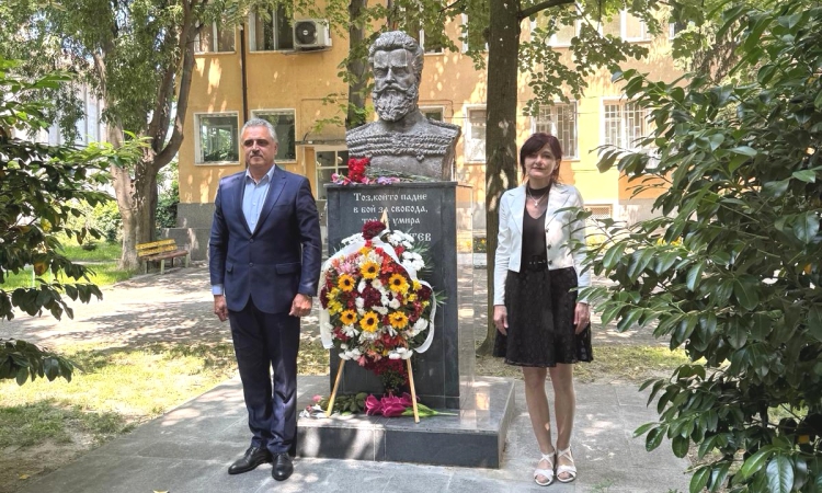 В Община Марица почетоха Деня на Ботев и загиналите за свободата на България
