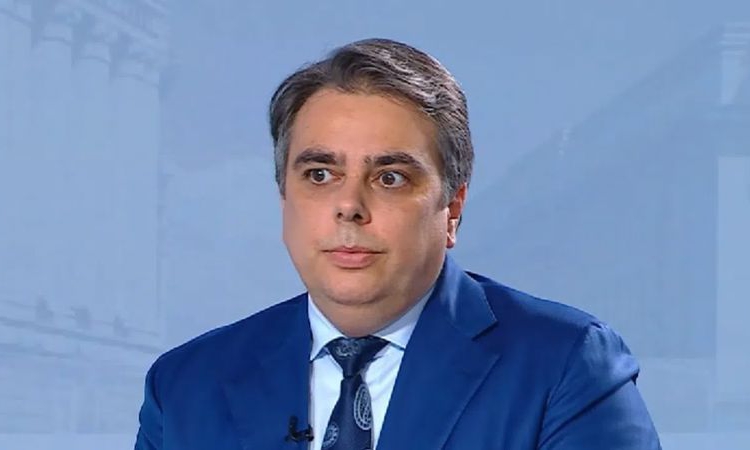 Асен Василев: Дори с евро, нито имаме здравеопазване, нито правосъдната система работи