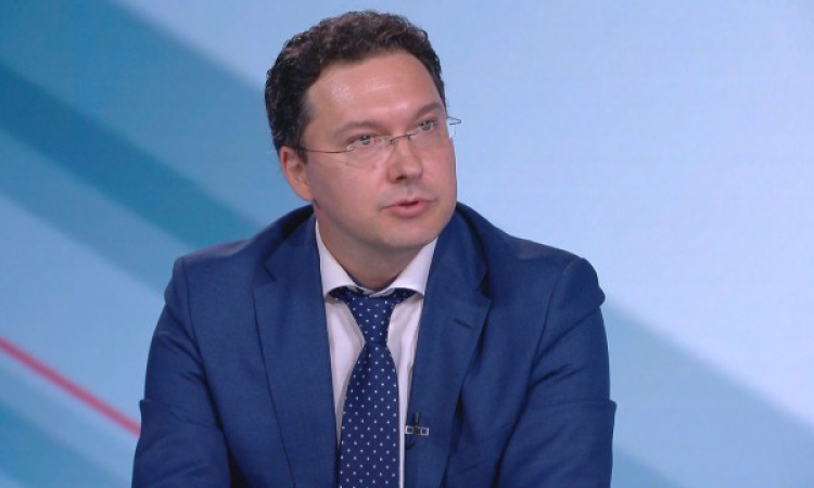 Даниел Митов: МВР и кабинетът обявиха безкомпромисна война на трафика на наркотици