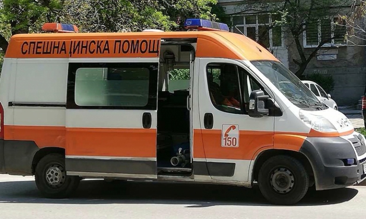 Момче падна от тераса на хотел в Приморско