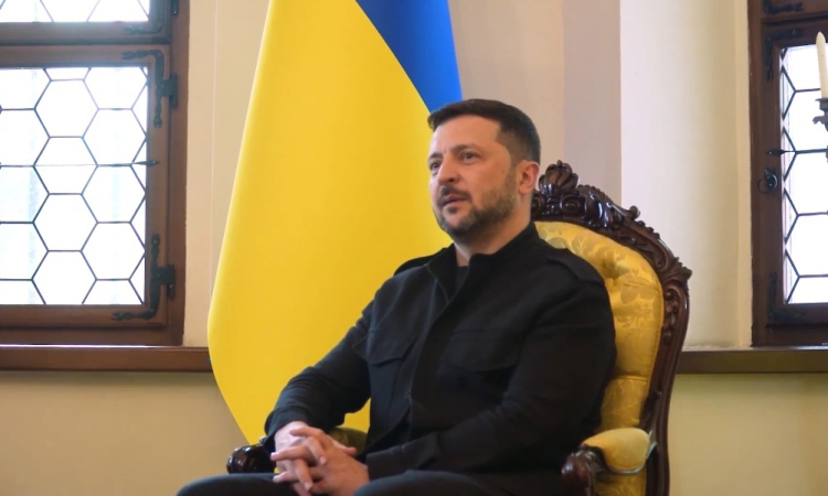 Зеленски категоричен: Украйна няма да отстъпи територия на окупаторите