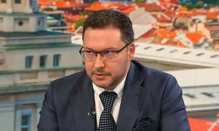 Даниел Митов пред депутатите: Шествието на протеста на 1 декември не е било съгласувано със Столична община