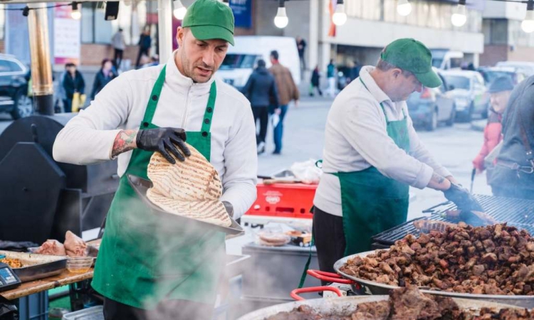 Кулинарни демонстрации, игри и награди на PLOVDIV FAIR STREET FOOD FEST