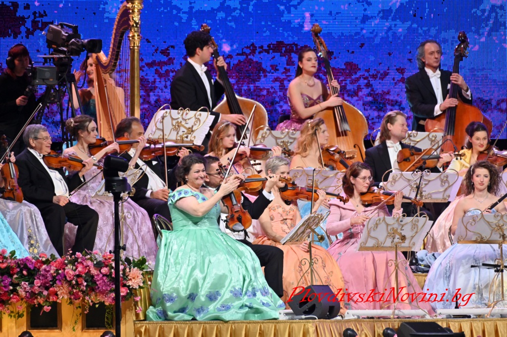 Андре Рийо омагьоса публиката в София с "Моя страна, моя България"