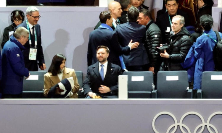 Калас за освиркването на Джей Ди Ванс на Олимпиадата: Европа има гордост и това си личи