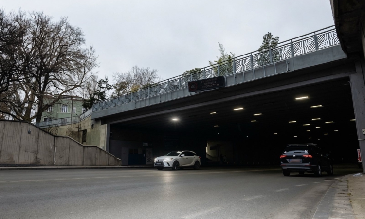 Сменят осветлението на подлеза на ул. „Гладстон“ за 3 нощи