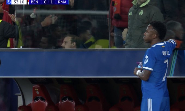 Винисиус: Расистите са страхливци