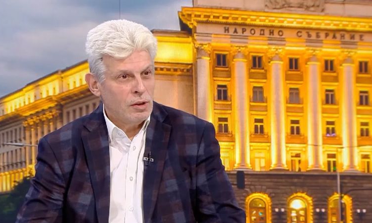 Кацарчев: Институциите не могат да вдигнат с 5% заплатите, защото докато един закон ги задължава, друг им го забранява