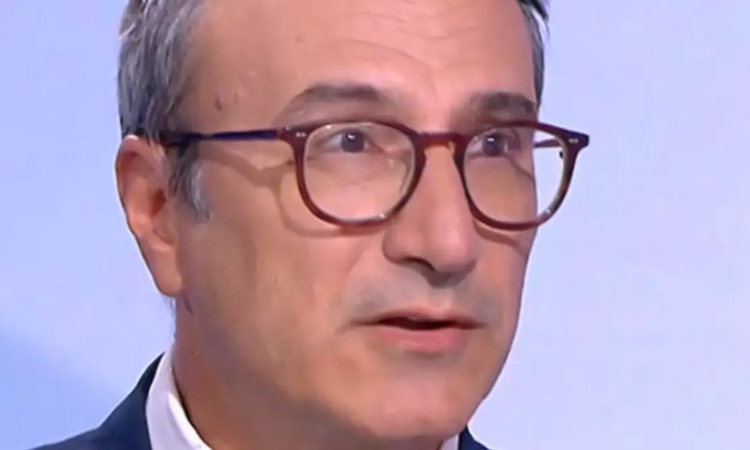 Проверяват за евентуален „глич“в софтуера на системите на електроразпределителните дружества