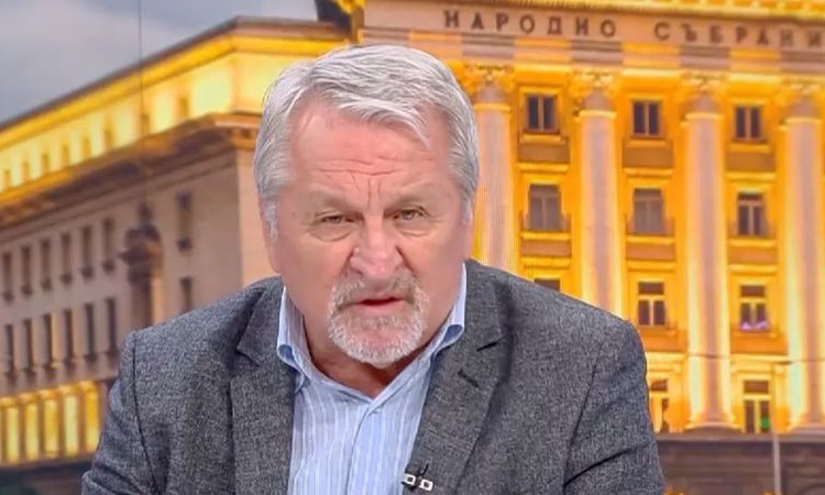 Иван Хиновски за високите сметки за ток: Проблемът е системен, може да има бъг