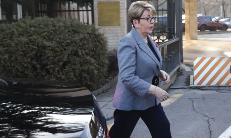 Кабинетът "Гюров" получи предупреждение от Митрофанова