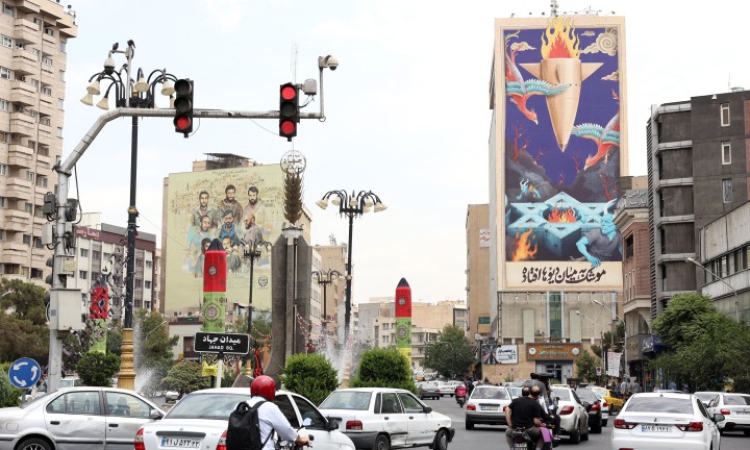 FT: Мосад използвал камерите за контрол на трафика в Техеран, за да убие Али Хаменеи