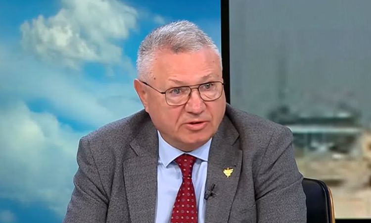 Шаламанов: До момента са изведени около 2600 човека от над 11 страни, където има риск от ракети и дронове