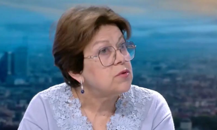 Татяна Дончева: Сарафов не е инатлив човек, хора, от които зависи, не му позволяват да стане от стола