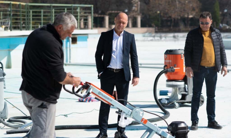 Нови атракции и основен ремонт на eзерото с Пеещите фонтани 