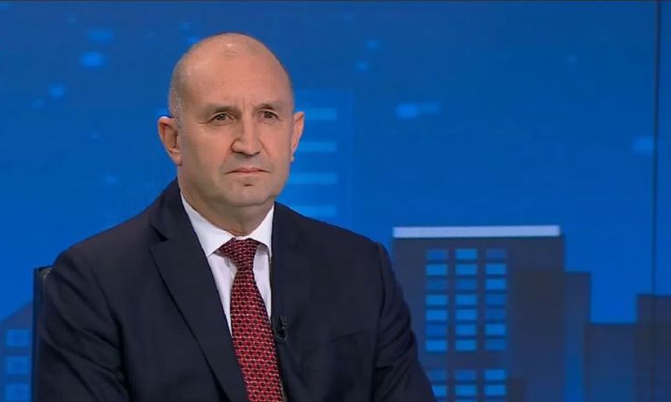 Румен Радев представя приоритетите на "Прогресивна България"